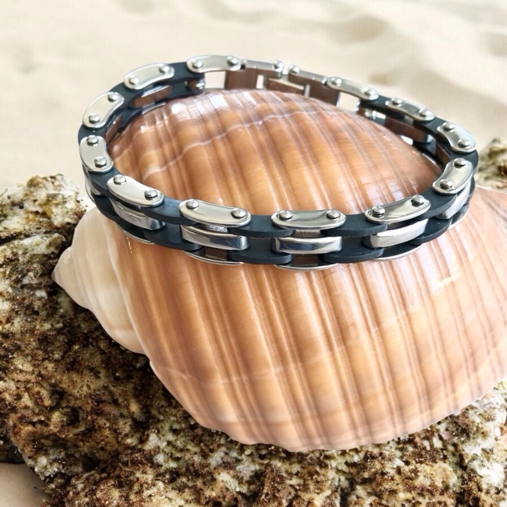 🆕Stainless Steel and Rubber Bracelet